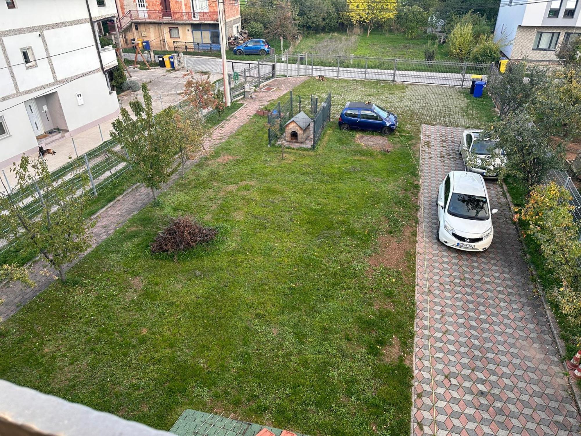Rooms Near The Airport Сараево Экстерьер фото
